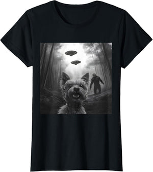 Yorkie vs. Bigfoot – Funny Yorkshire Terrier Alien Encounter