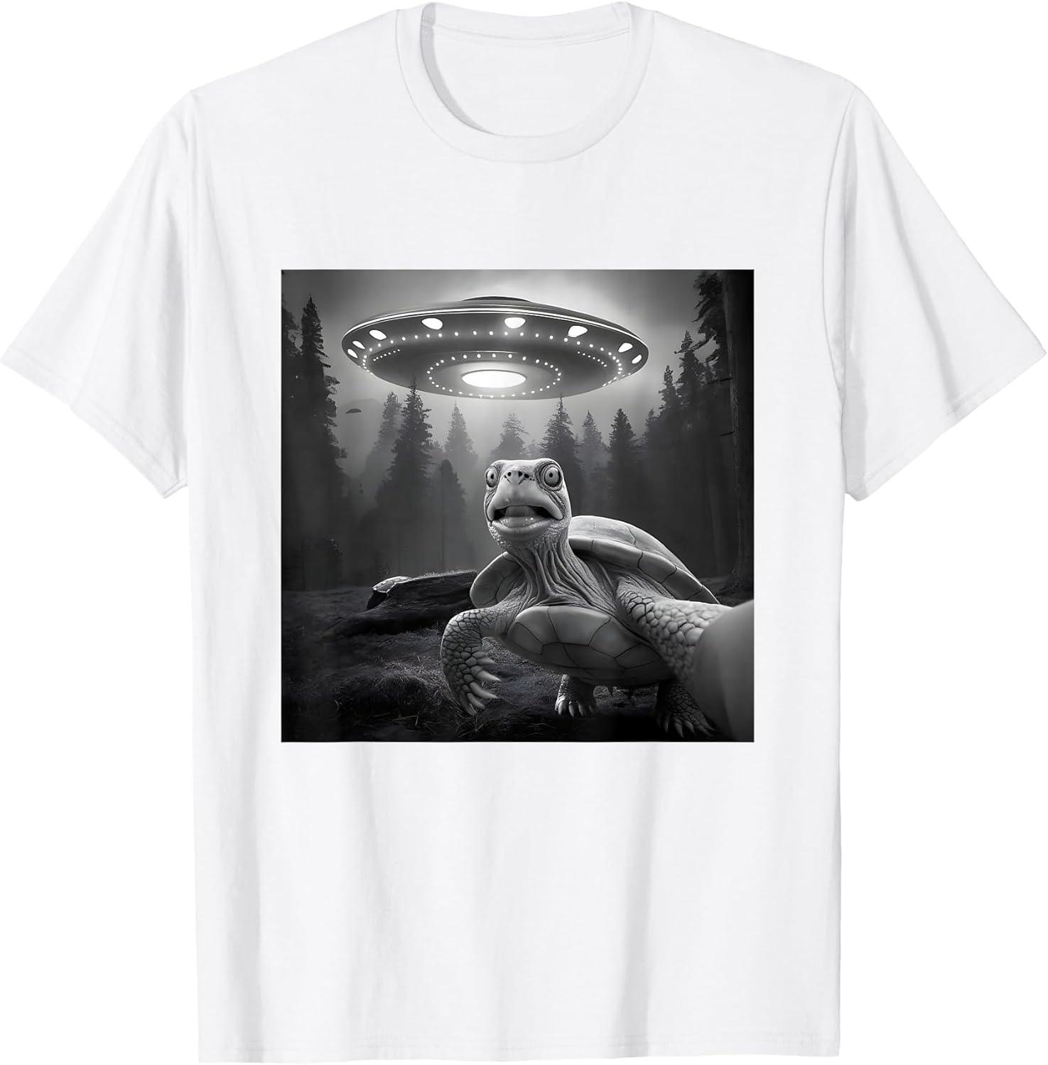 Turtle Selfie with UFO - Funny Tortoise Graphic Alien Lover