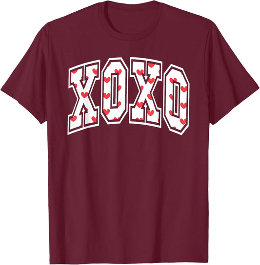 XOXO Valentine Heart Retro Valentine Gifts Women T-Shirt - T-Shirt | Maroon