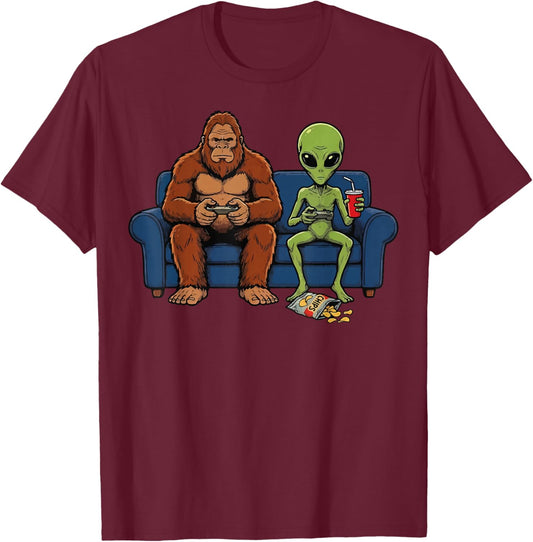 Bigfoot Alien Gaming Sofa Gamer T-Shirt - T-Shirt | Maroon