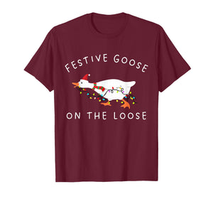 Vintage Funny Festive Goose on The Loose Christmas Retro T-Shirt