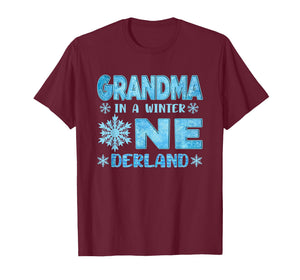Grandma in A Winter Onederland Bday Girl Sweet Snowflake T-Shirt