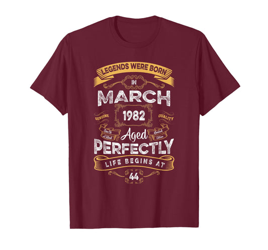 Retro 44th Birthday Legends were Born in March 1982 T-Shirt