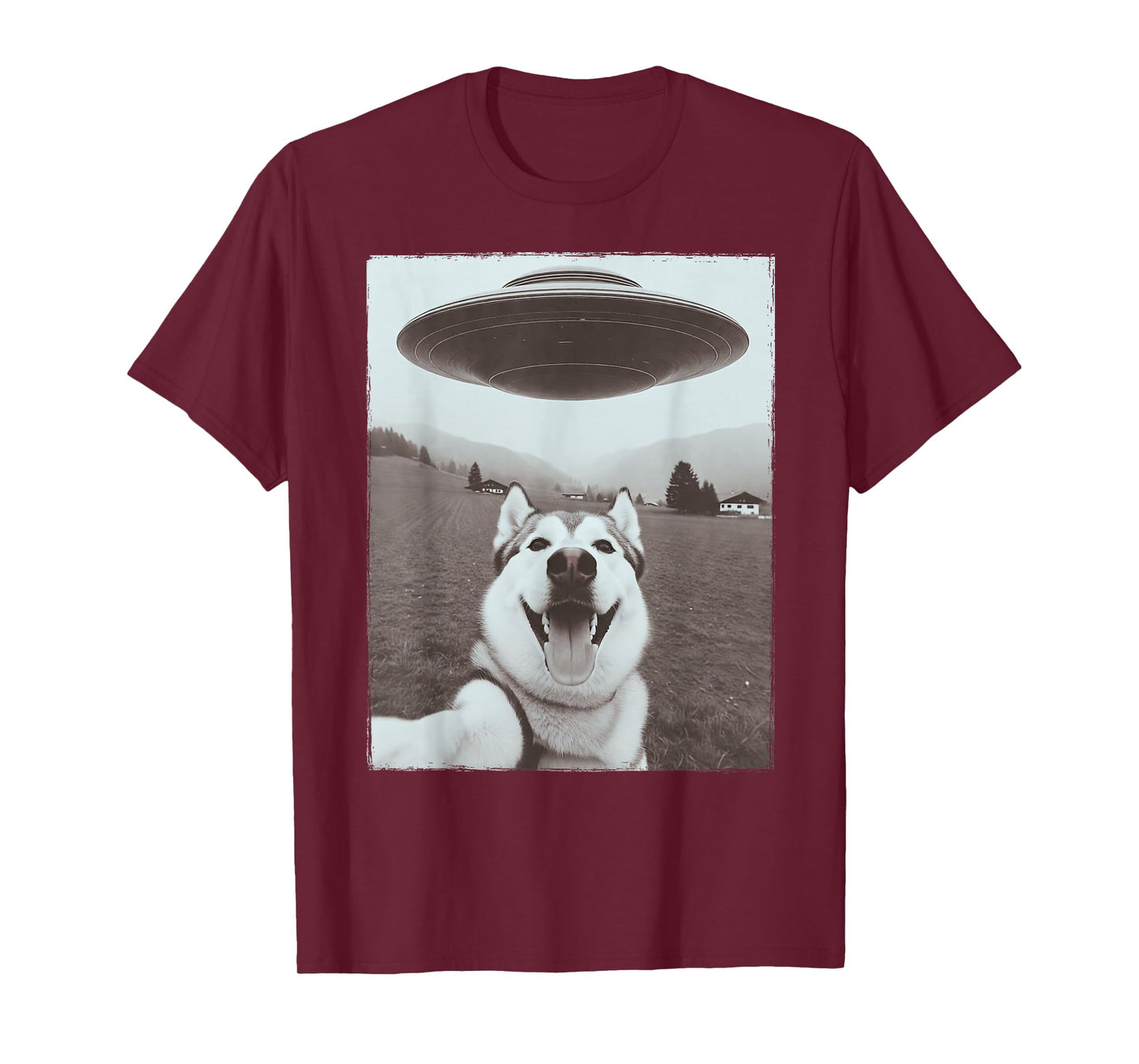 Happy Husky Selfie with Alien UFO Funny Dog Gift T-Shirt
