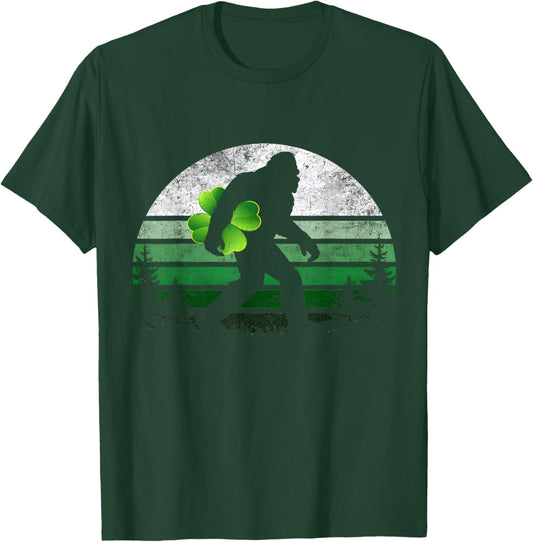Retro Bigfoot Sasquatch Shamrock St Patricks Men Boy T-Shirt - T-Shirt | Forest