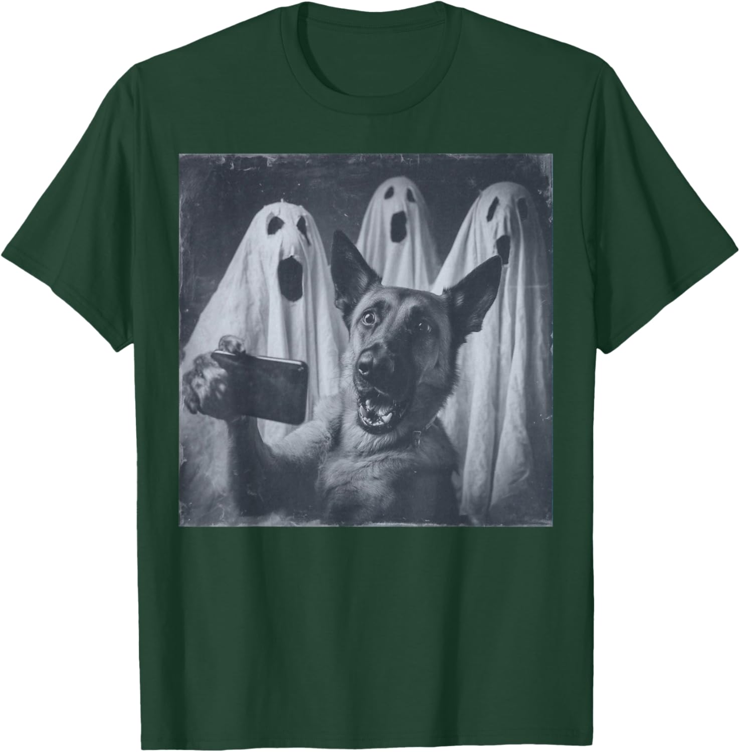 Funny Belgian Malinois Selfie Halloween Ghost Retro T-Shirt - T-Shirt | Forest