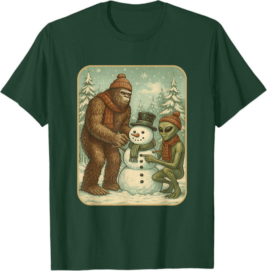 Winter Bigfoot Alien Snowman Christmas Men Boys Women T-Shirt - T-Shirt | Forest