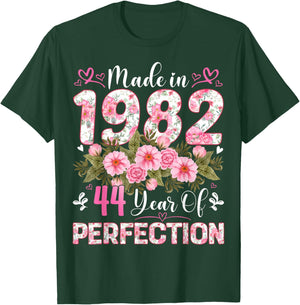 44 Year Old Made in 1982 Floral 44th Birthday Women T-Shirt - T-Shirt | Forest