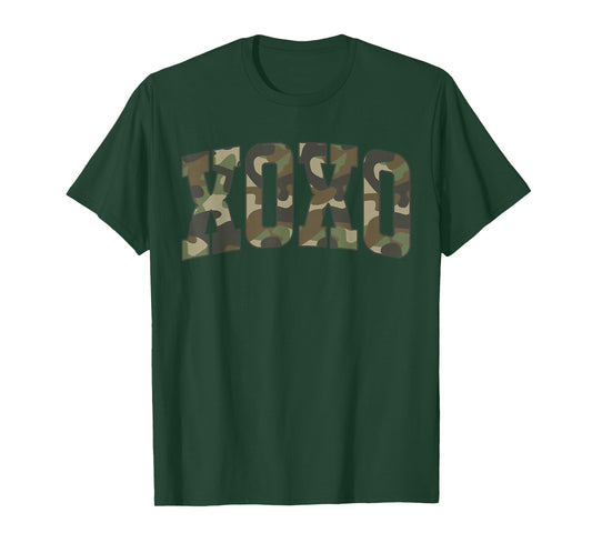 Retro Camo XOXO Valentines Camouflage Funny Hunting Season T-Shirt