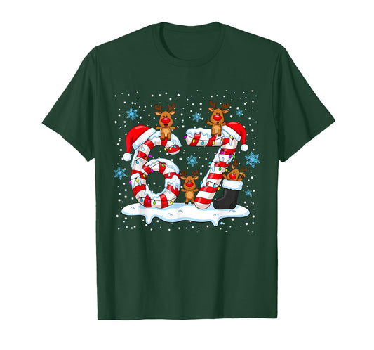 Funny Six Seven 67 Meme 6 7 Christmas Santa Hand Boys Teens T-Shirt
