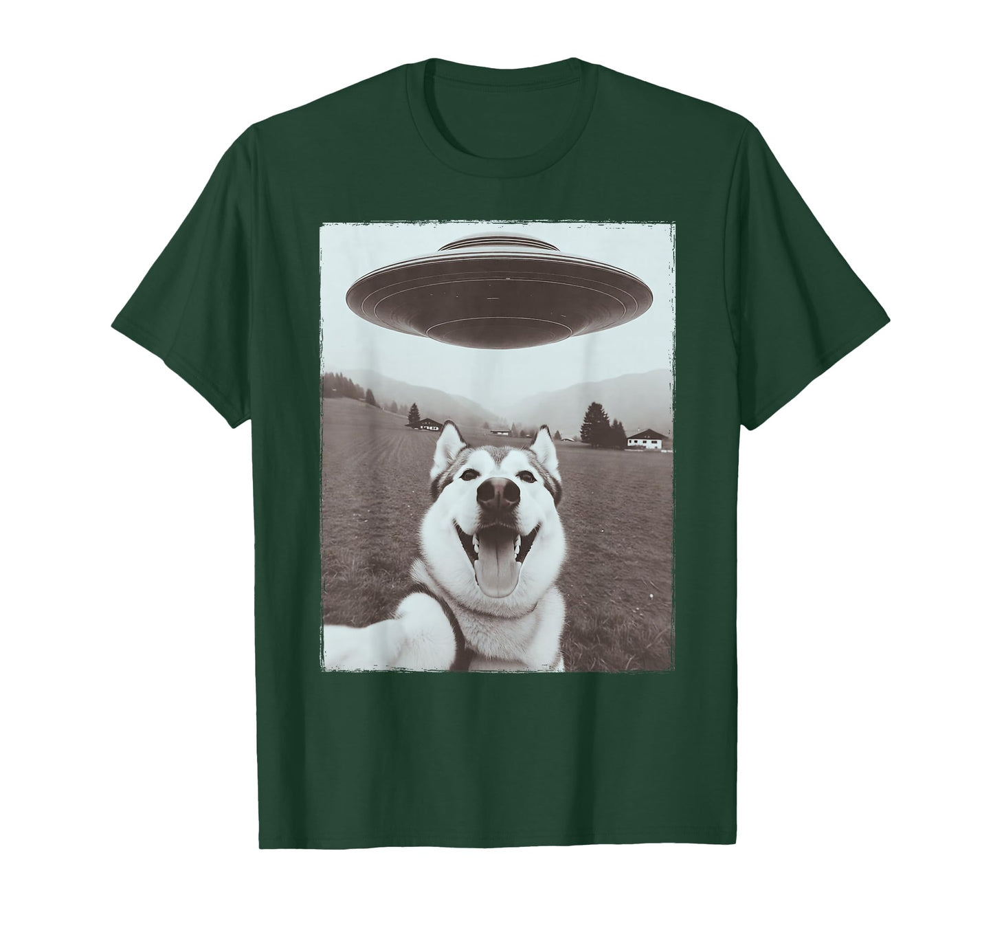 Happy Husky Selfie with Alien UFO Funny Dog Gift T-Shirt