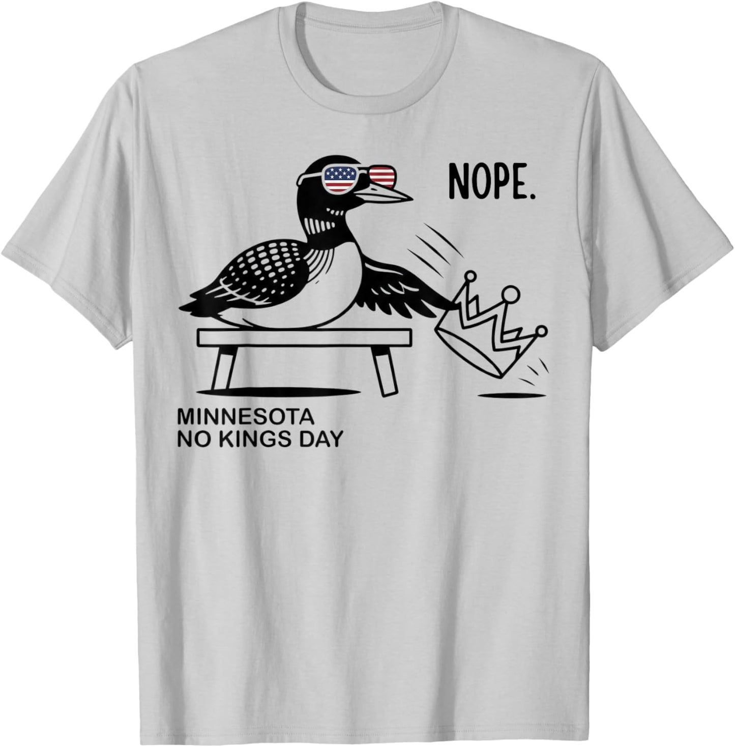 Minnesota No Kings Day Common Loon State Bird Crown Protest T-Shirt - T-Shirt | Ash