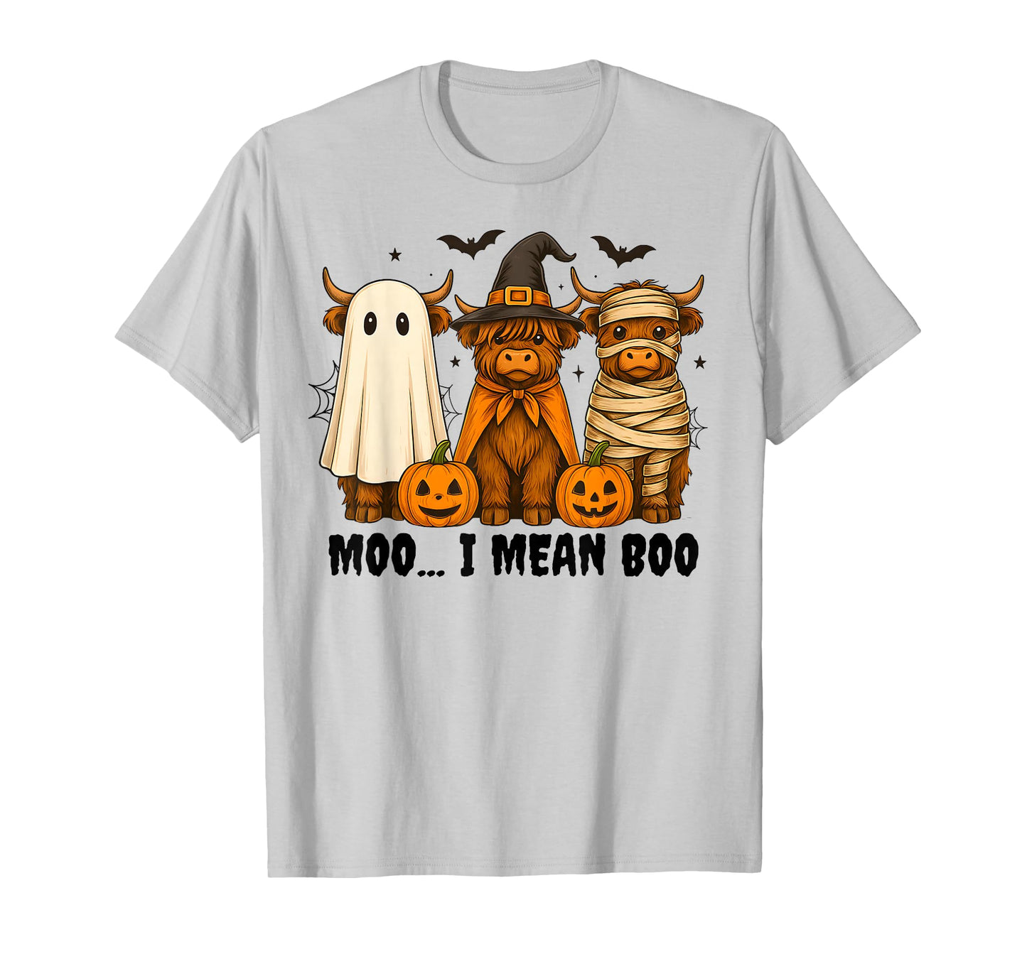 Moo I Mean Boo Funny Highland Cow with Halloween Costume T-Shirt