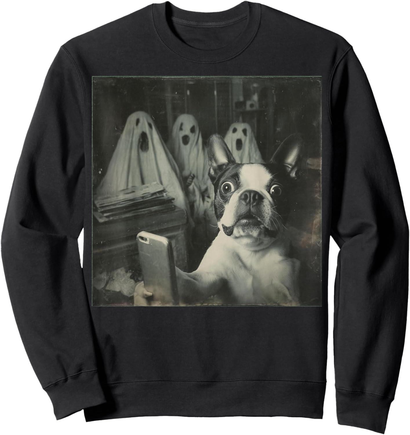 Funny Boston Terrier Selfie with Ghosts, Halloween Dog Lover Sweatshirt - Sweatshirt | Black