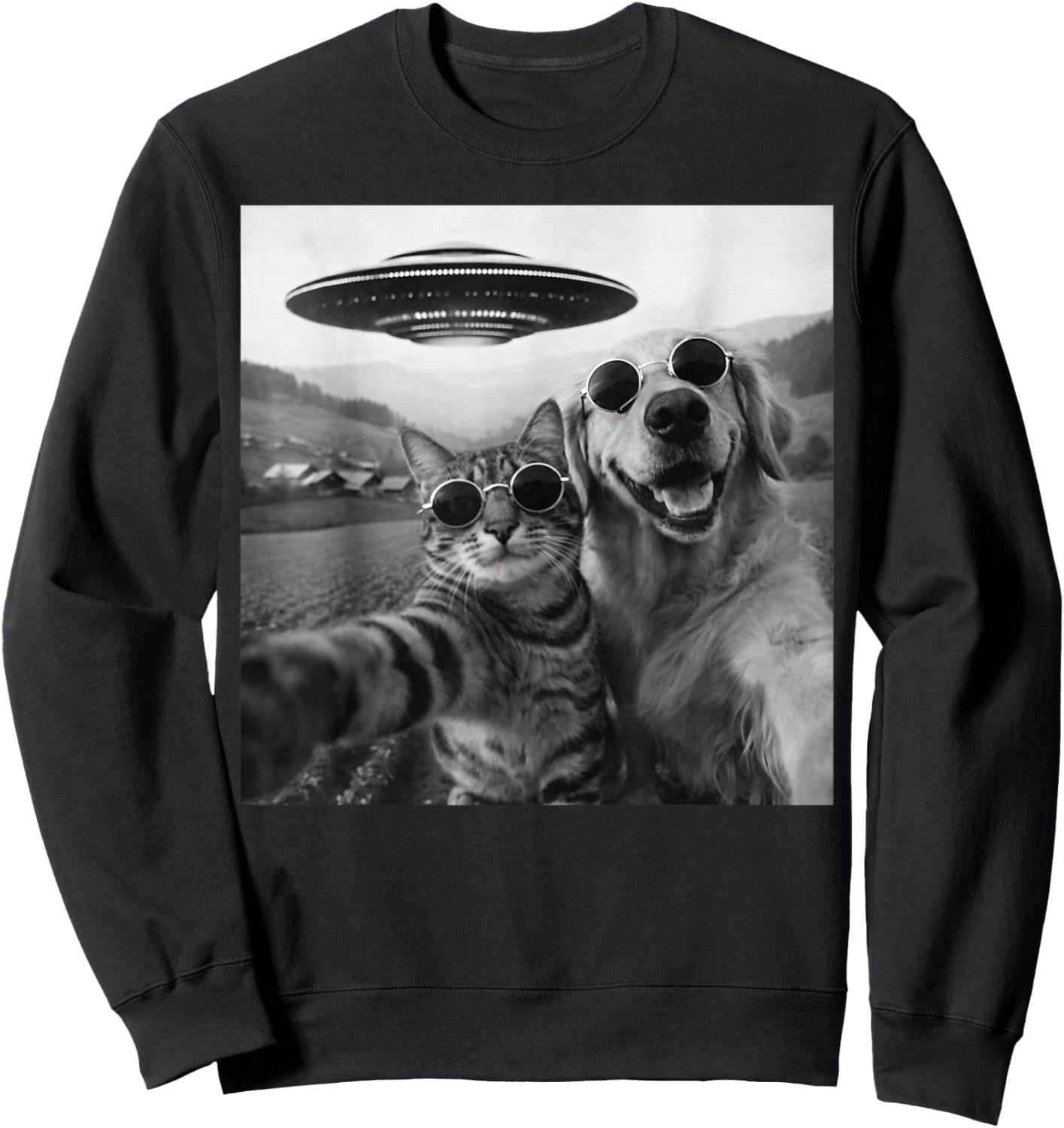 Cat and Dog Selfie with Alien UFO Funny Women Kids Sweatshirt - Sweatshirt | Black