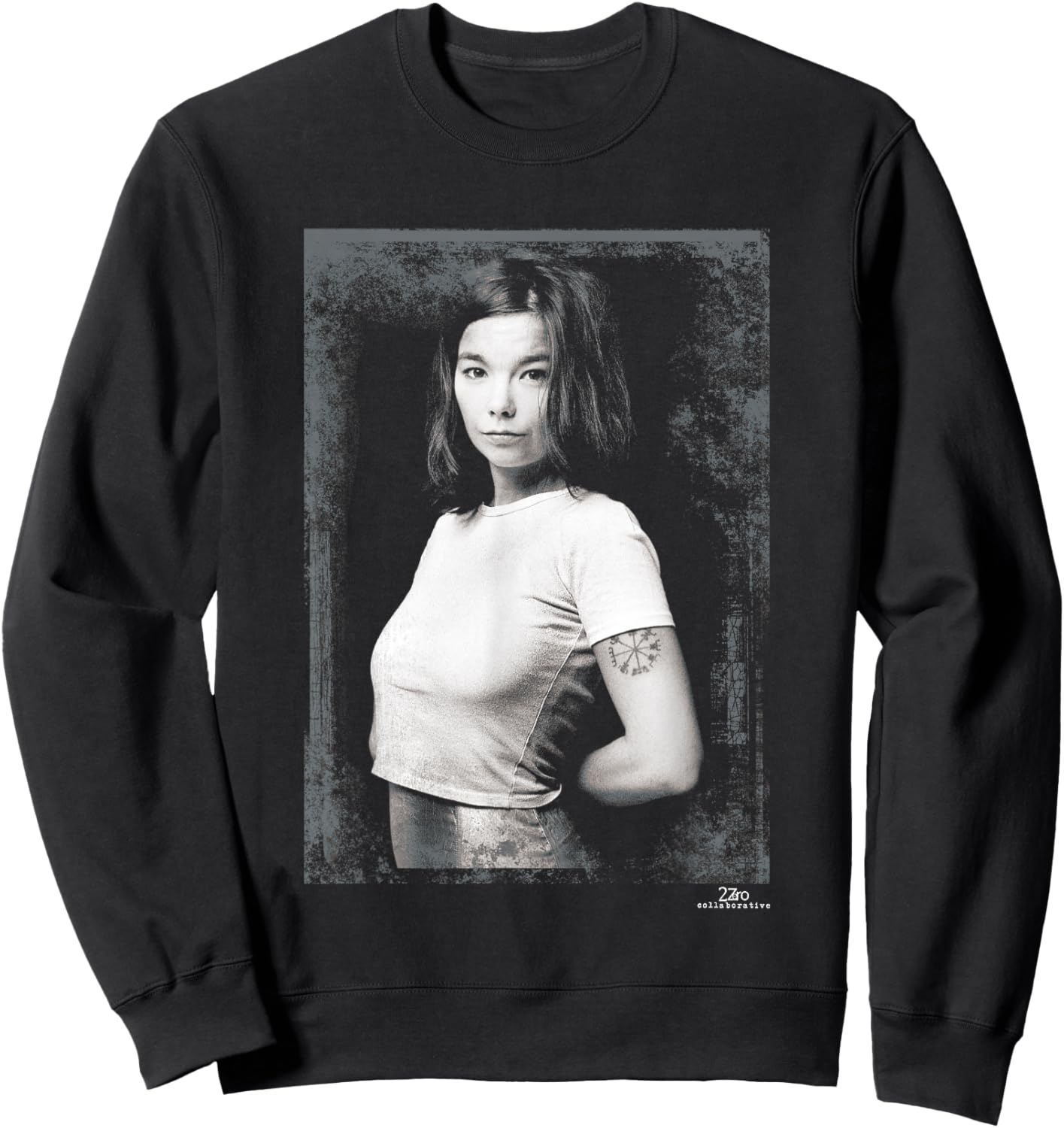 Bjork Debut Tour Era Photo by Phil Nicholls Sweatshirt - Sweatshirt | Black