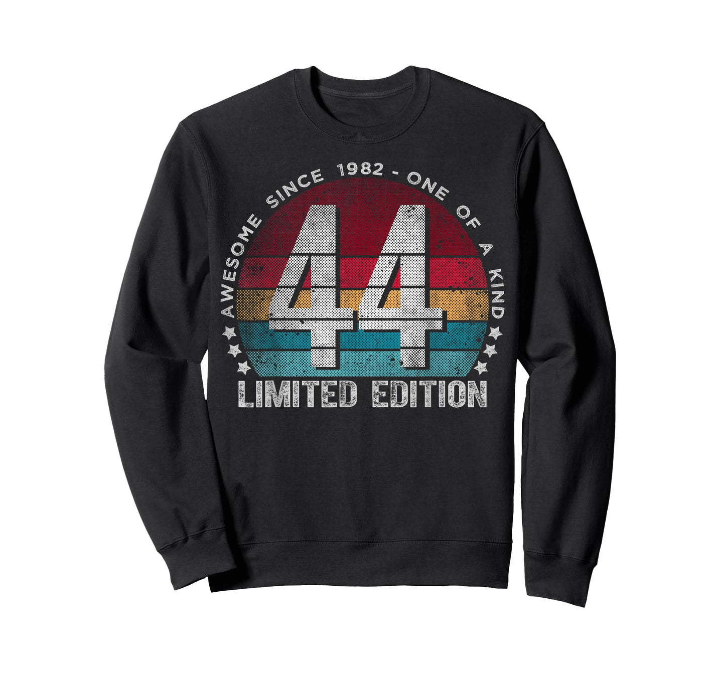 44 Year Old Gifts Vintage 1982 Limited Edition 44th Birthday T-Shirt