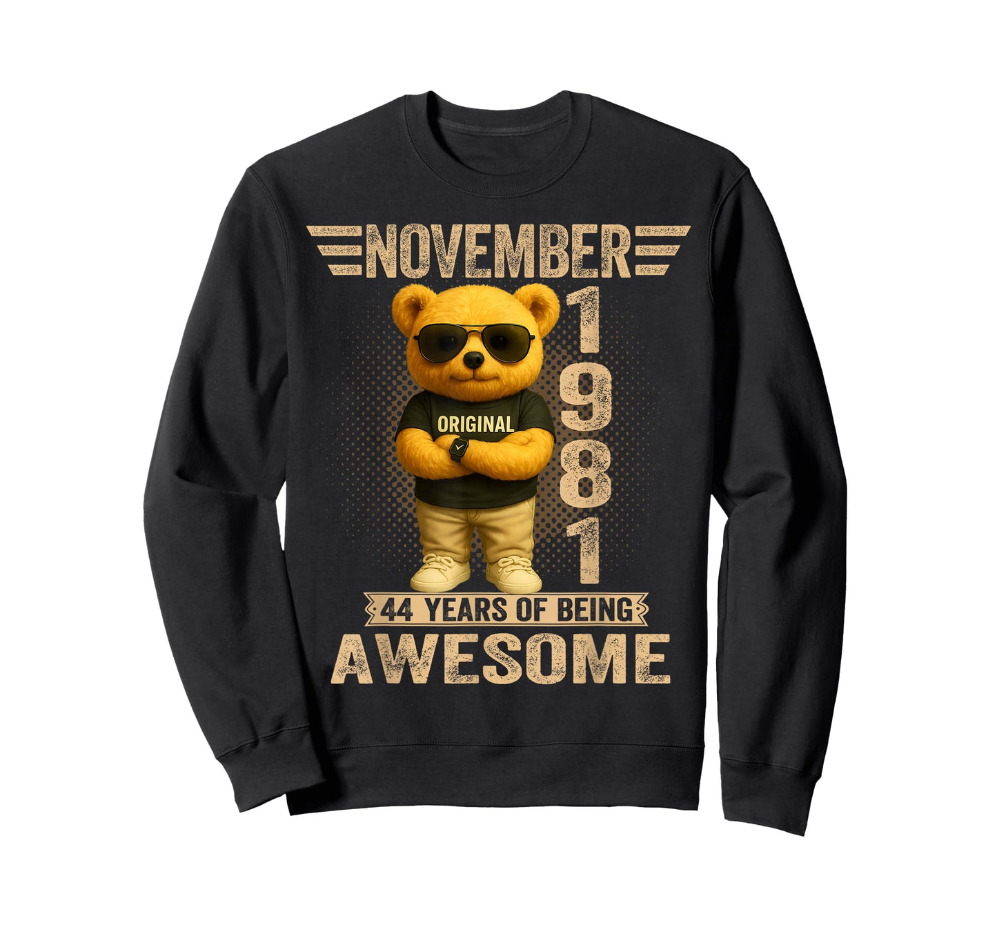 44 Year Old November 1981 Teddy Bear 44th Birthday Men Women T-Shirt
