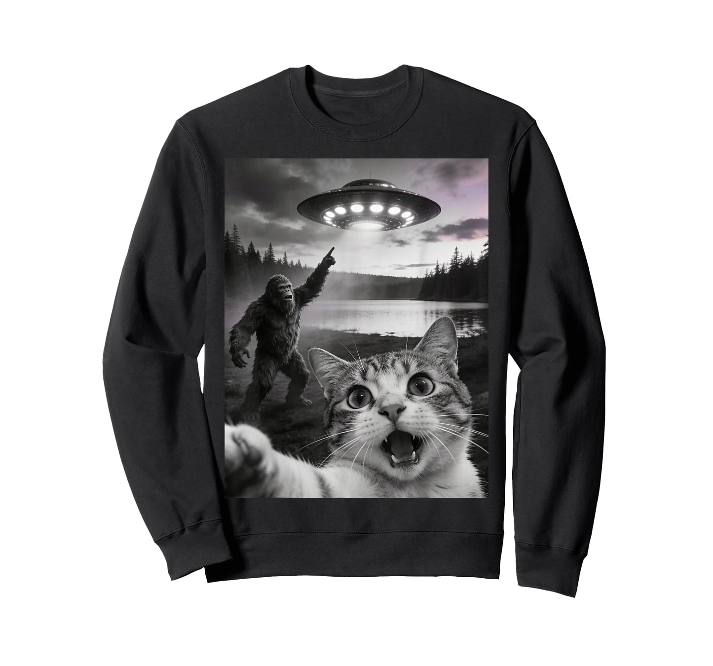 Cat Selfie Alien UFO Bigfoot Funny Cat T-Shirt