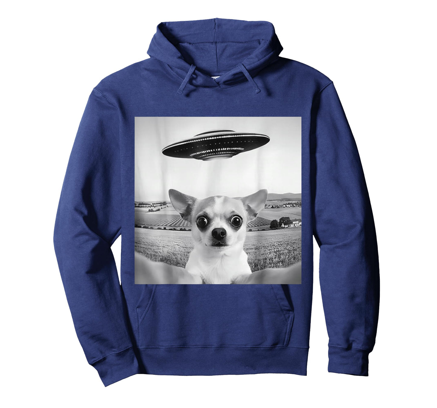 Funny Selfie Chihuahua Dog with Alien UFO Funny Dogs Lover T-Shirt