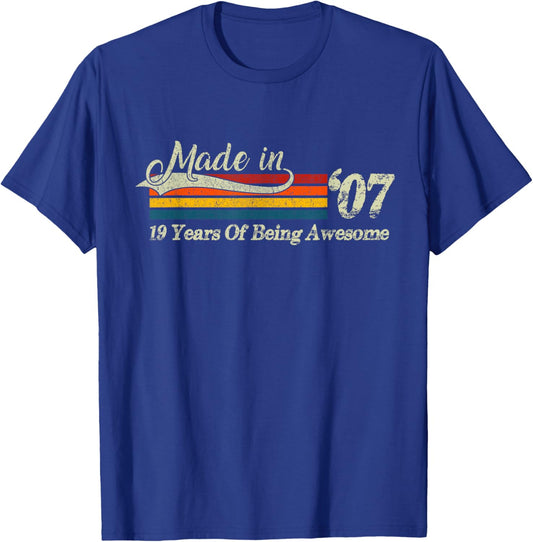 19th Birthday Gift Made in 2007 19 Years of Being Awesome T-Shirt - T-Shirt | Royal