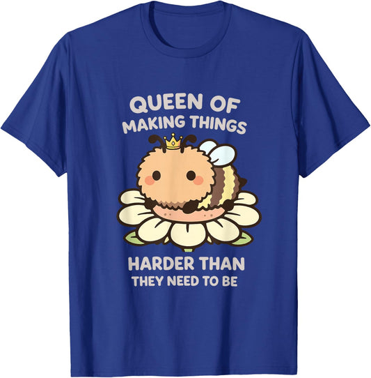 Funny Bee Queen Lover Meme Kawaii Funny Girls Women T-Shirt - T-Shirt | Royal