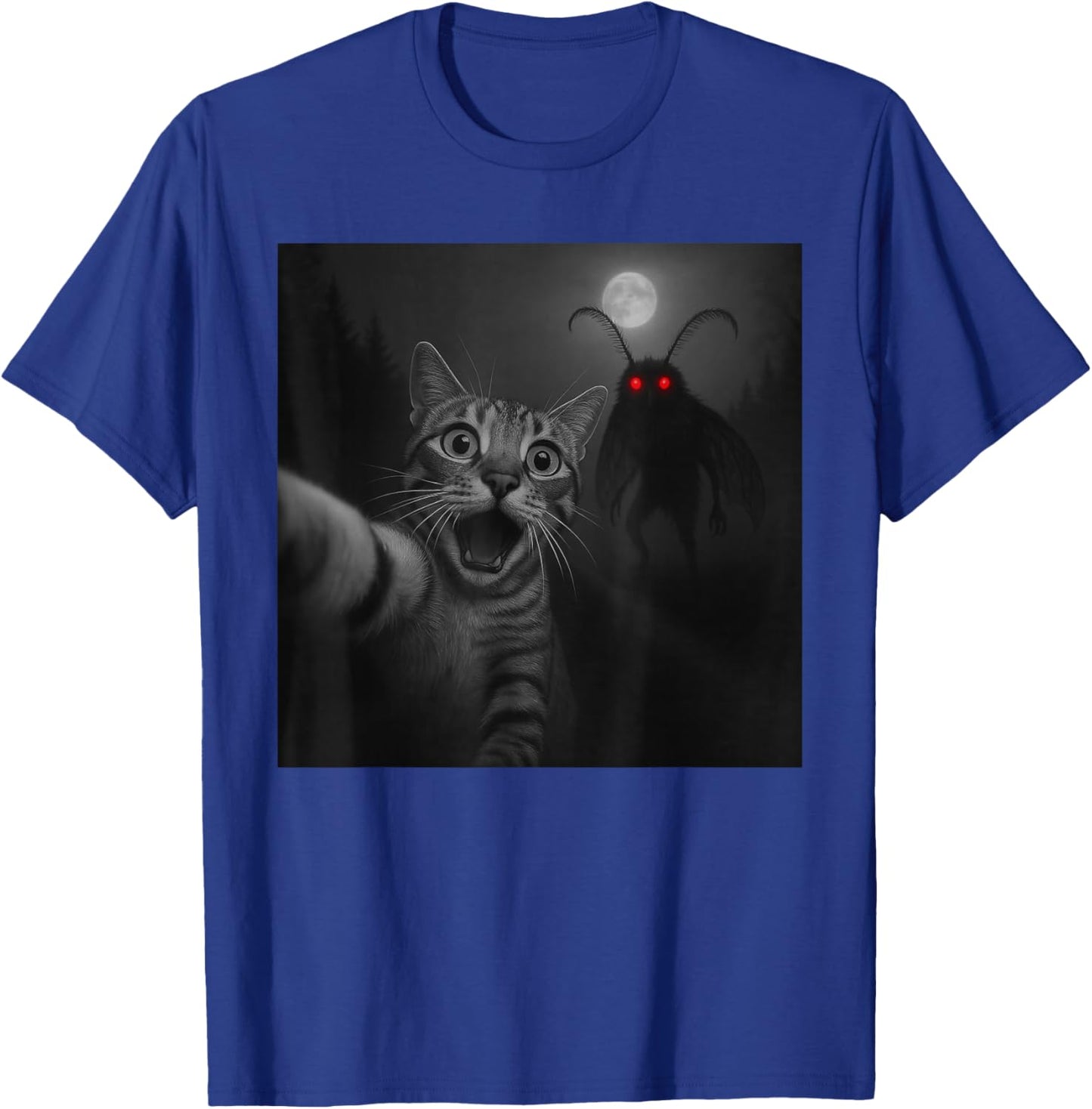Funny Halloween Surprised Scared Cat Selfie Mothman Cryptid T-Shirt - T-Shirt | Royal