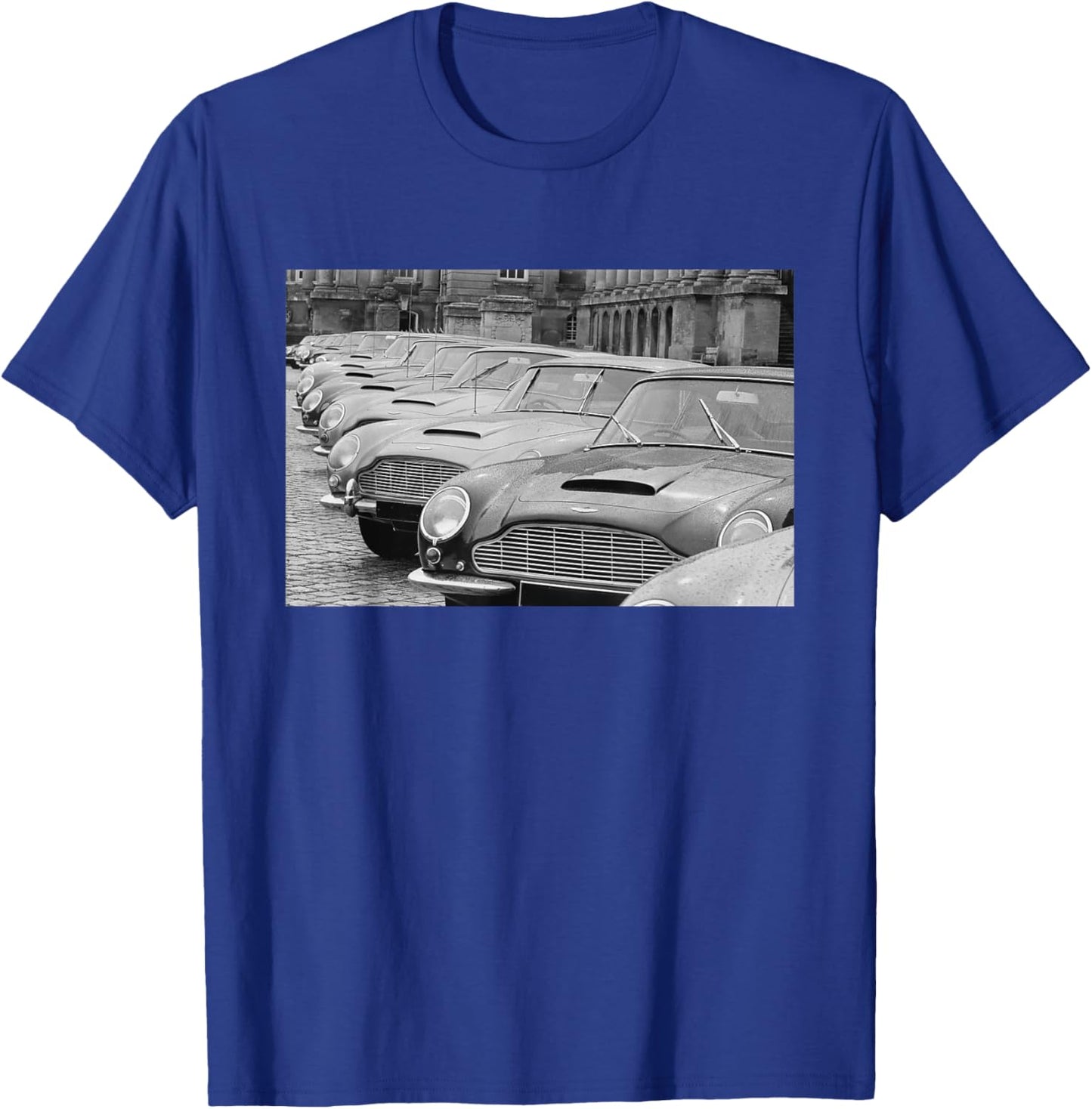Aston Martin Cars On Display Bond 1967 T-Shirt - T-Shirt | Royal