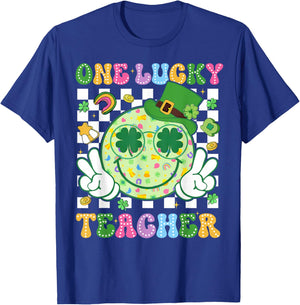 St Patricks Day One Lucky Teacher Retro Smile Face Shamrock T-Shirt - T-Shirt | Royal