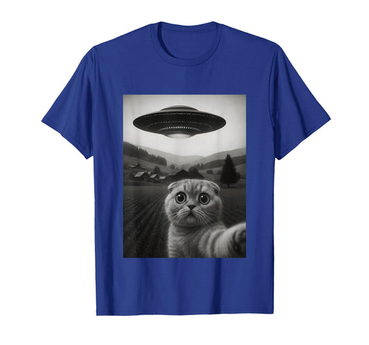 Scottish Fold Cat Selfie Funny Alien Abduction Meme Artwork T-Shirt