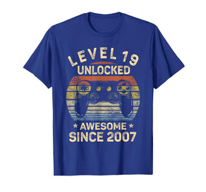 Level 19 Unlocked Awesome Since 2007 19th Birthday Gaming T-Shirt