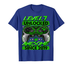 Level 7 Unlocked 7 Year Old Gifts for Boys 7th Birthday Boy T-Shirt