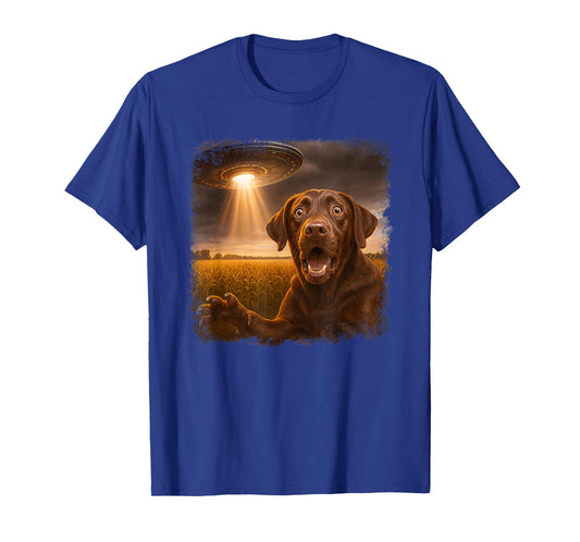 Distressed Black Labrador UFO Selfie Funny Alien Dog Novelty T-Shirt