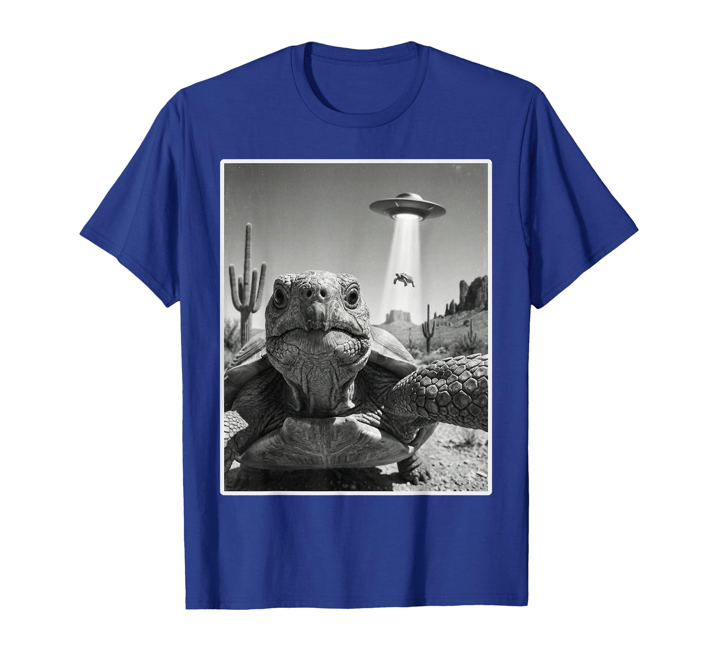 Tortoise Selfie with UFO, Funny Turtle, Funny Tortoise T-Shirt