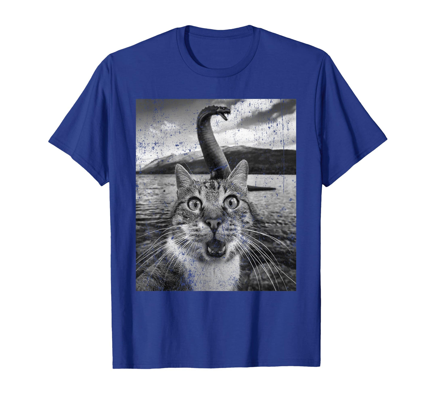 Funny Cat Selfie Loch Ness Monster Nessie Cat Lover T-Shirt