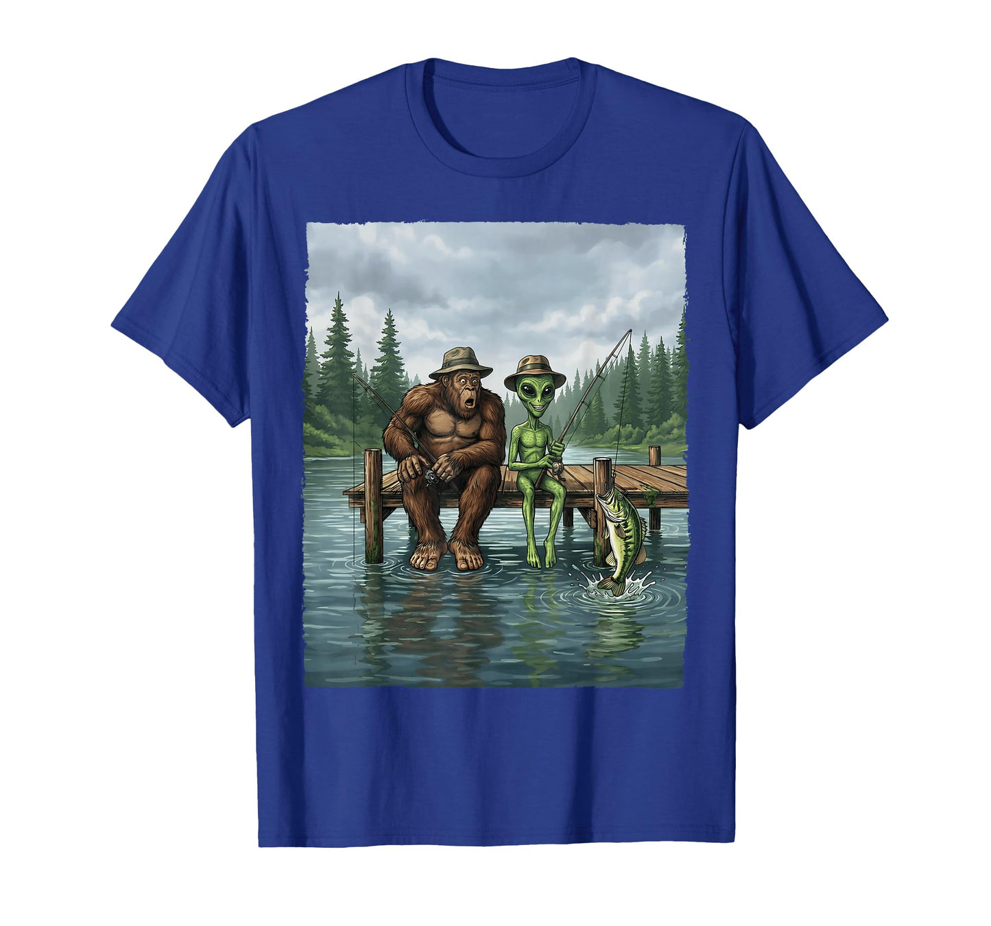 Funny Bigfoot Fishing Mens Alien Sasquatch Fishing Boys T-Shirt