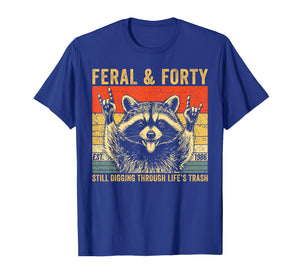 Funny 40th Birthday Est 1986 Feral & Forty Raccoon Graphic T-Shirt