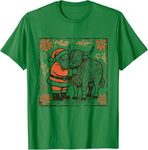 Boho Floral Western Christmas Santa Claus Highland Cow Xmas T-Shirt - T-Shirt | Irish Green