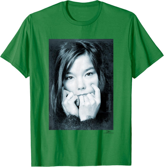 Bjork Debut Tour 1993 Portrait by Phil Nicholls T-Shirt - T-Shirt | Irish Green