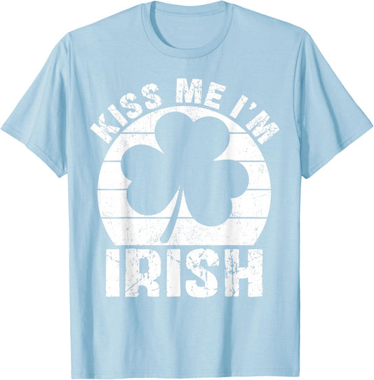Vintage Funny Kiss Me Im Irish Shamrock St Patricks Men Wome T-Shirt - T-Shirt | Light Blue