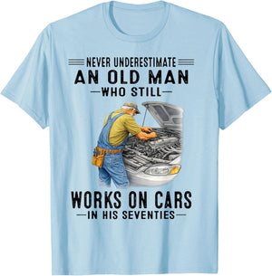 Cars in T-Shirt - T-Shirt | Light Blue