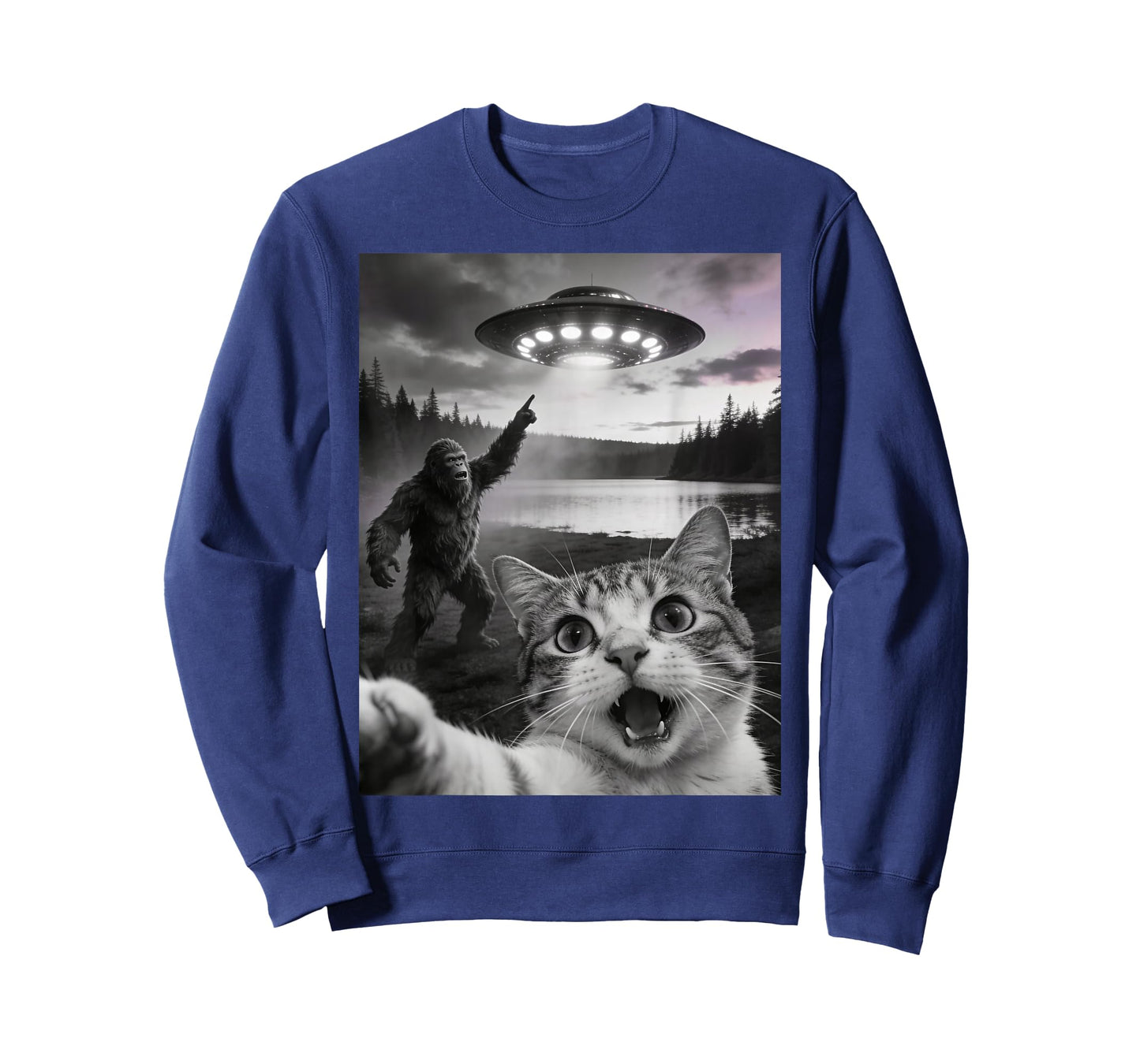 Cat Selfie Alien UFO Bigfoot Funny Cat T-Shirt