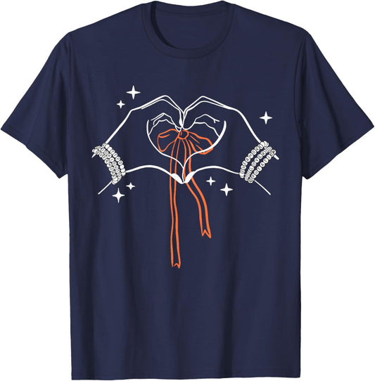 Heart Hands Taylor First Name Girl Vintage 70's 80's T-Shirt - T-Shirt | Navy