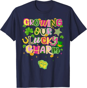St Patricks Day Growing Our Lucky Charm Pregnancy Mom T-Shirt - T-Shirt | Navy