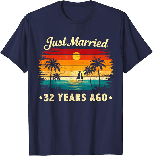 Retro Vintage Just Married 32 Years Ago 32 Year Anniversary T-Shirt - T-Shirt | Navy