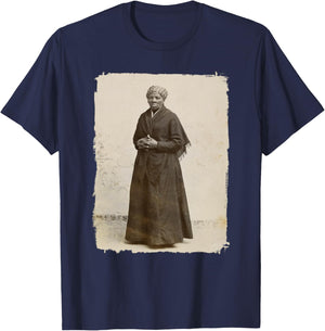 Harriet Tubman, Famous American Abolitionist T-Shirt - T-Shirt | Navy