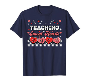 Valentines Day Teacher Teaching Sweethearts Retro Women Men T-Shirt