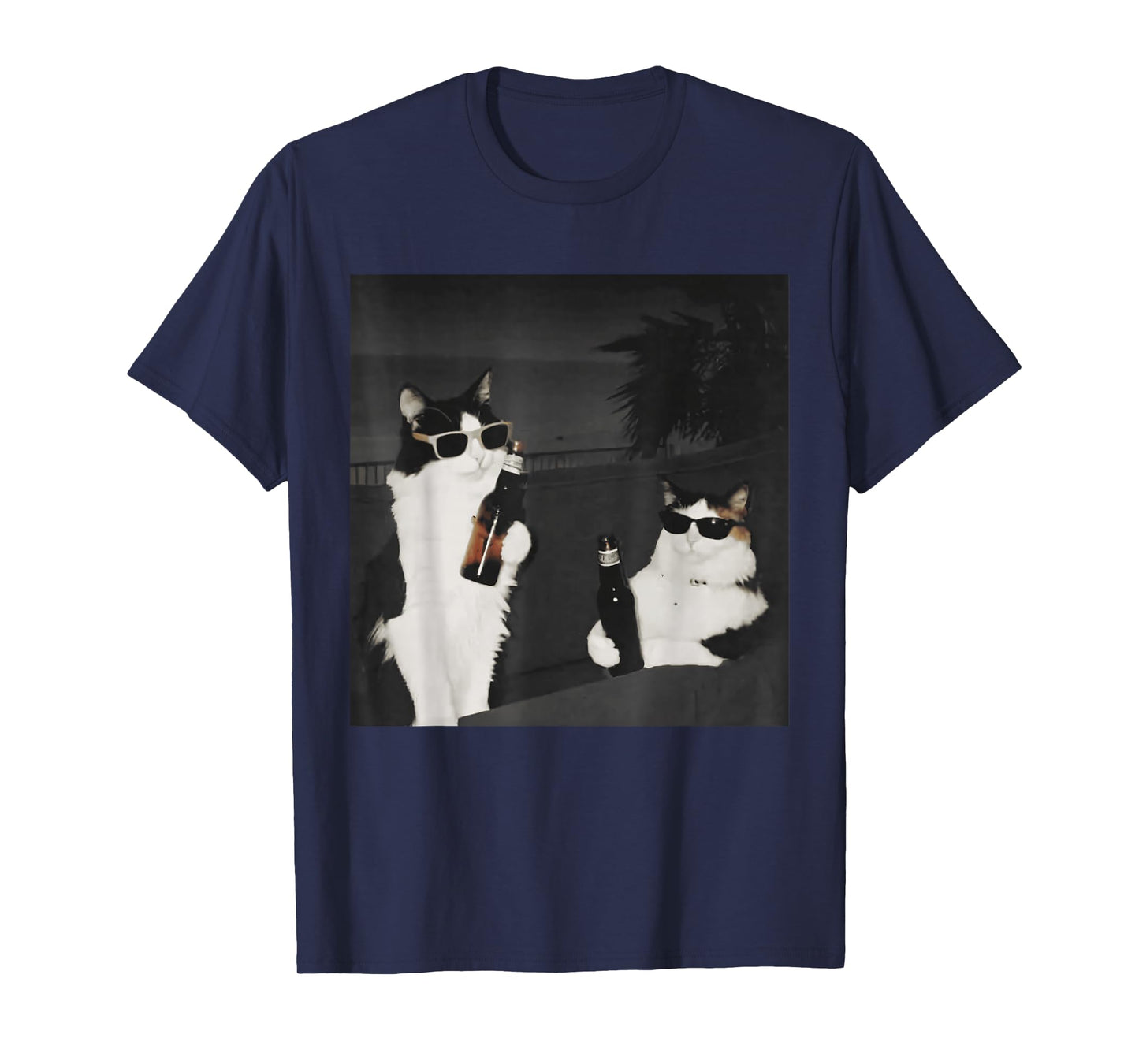Vintage Cat Drinking Beer Buddy Cat Funny Kitty Lovers Gift T-Shirt