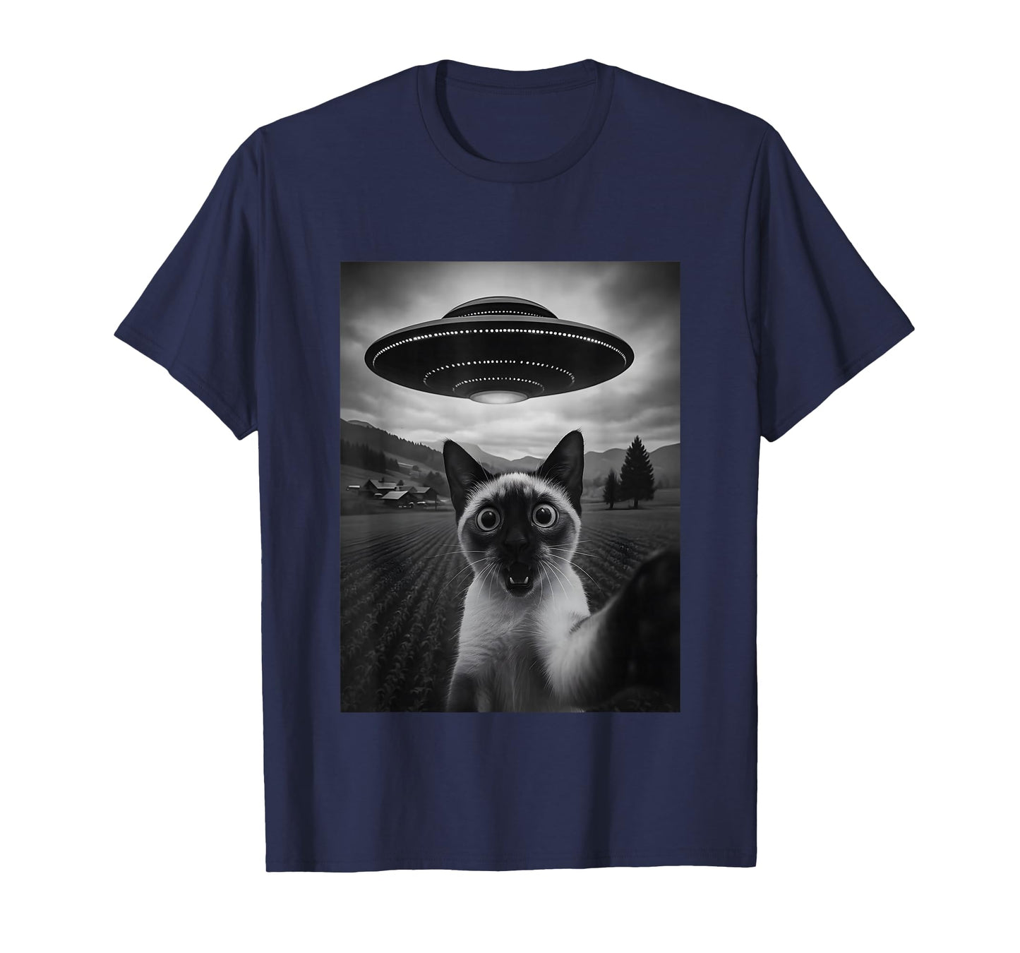 Siamese Cat Selfie Funny Alien Abduction Meme Artwork T-Shirt