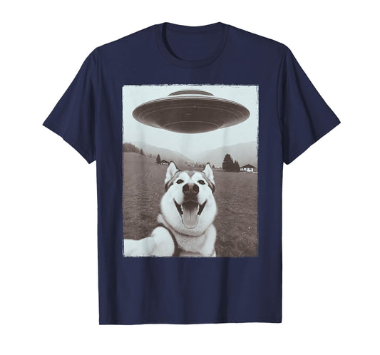 Happy Husky Selfie with Alien UFO Funny Dog Gift T-Shirt